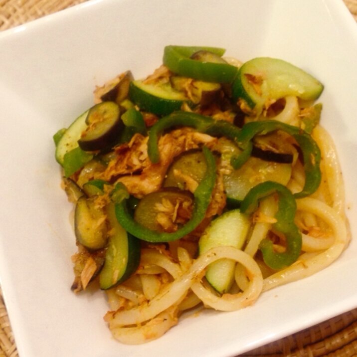 夏野菜とツナのナポリタン風うどん